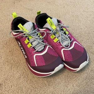 Altra Torin Running Shoes women’s 7